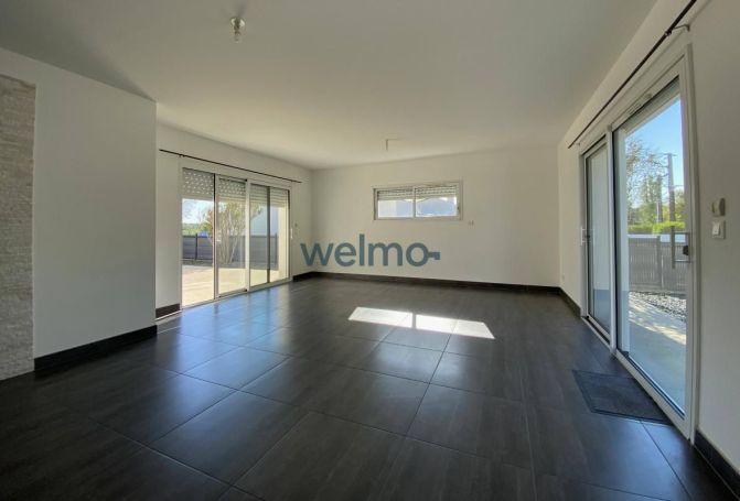 A louer MAISON CONTEMPORAINE BORD DE MER SAINT PALAIS SUR MER