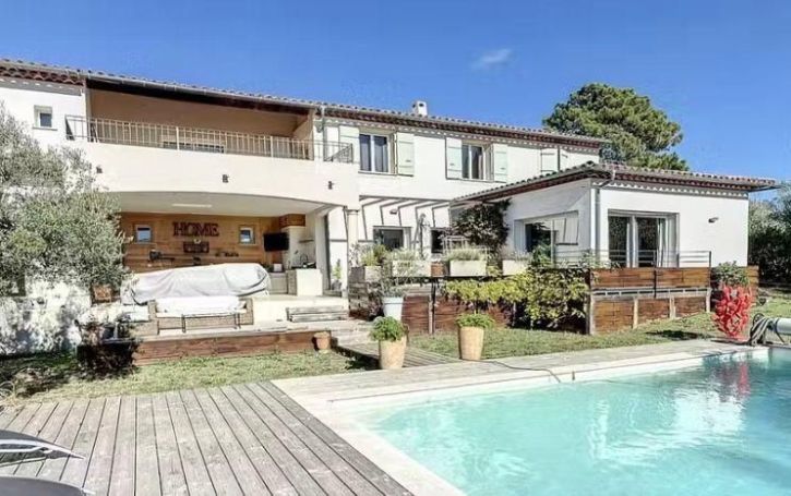 A louer GîTE LA GARDE FREINET