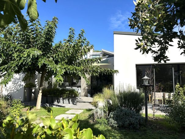 A louer MAISON CONTEMPORAINE BORD DE MER SAINT GILLES CROIX DE VIE
