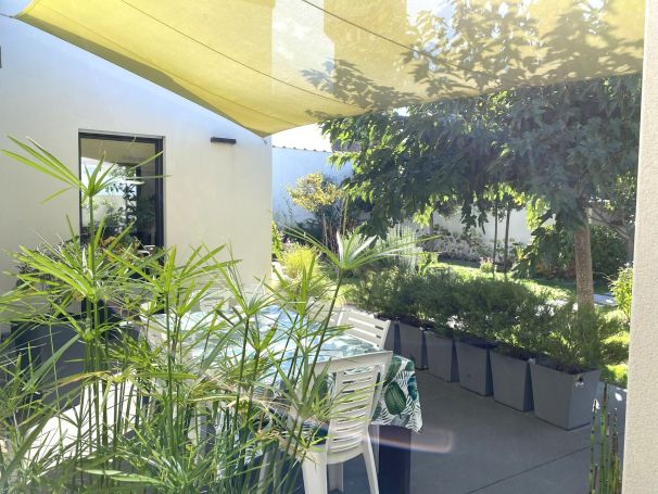 A louer MAISON CONTEMPORAINE BORD DE MER SAINT GILLES CROIX DE VIE