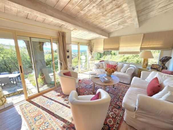 A louer MAISON DE MAîTRE MONTDARDIER