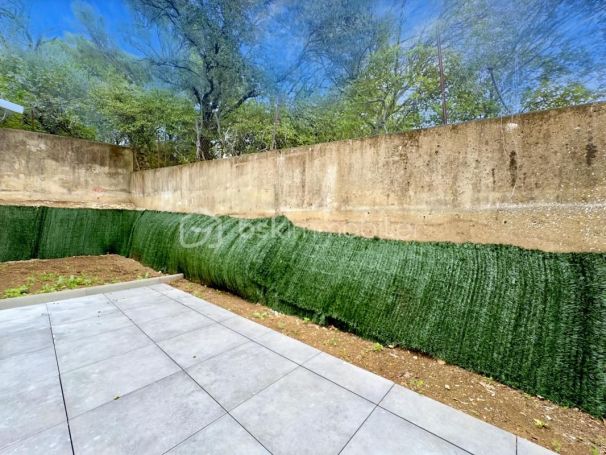 A louer APPARTEMENT T4 74 M2 TERRASSE NIMES