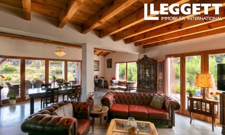 A louer MAISON 5 PIECES 222 M2 THEZAN DES CORBIERES