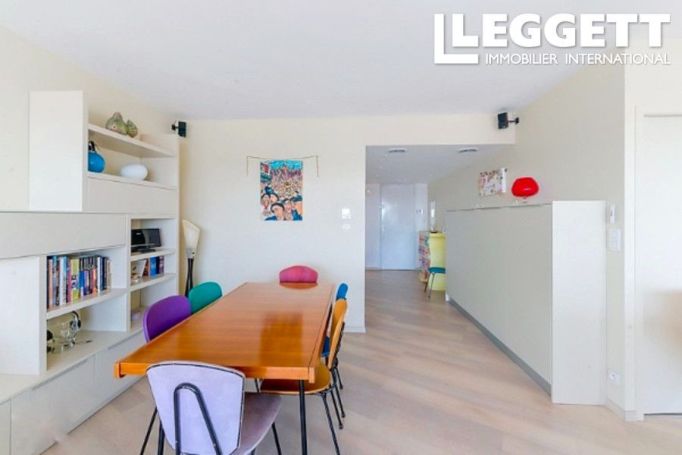 A louer APPARTEMENT T4 111 M2 BORDEAUX