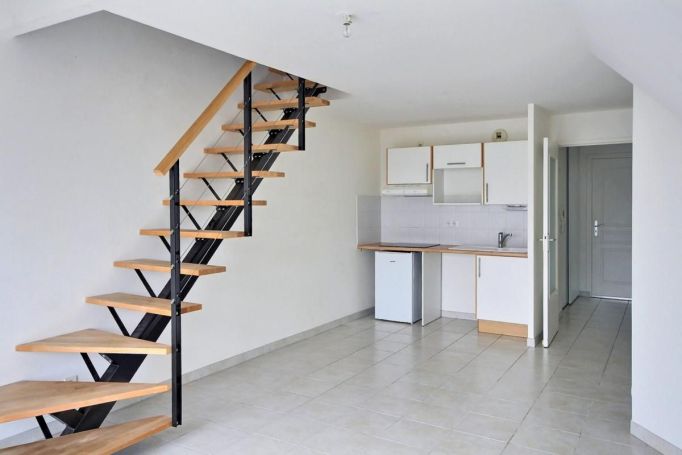 A louer APPARTEMENT DUPLEX T3 53 M2 BORD DE MER LE CROISIC