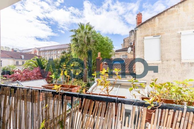 A louer APPARTEMENT DE PRESTIGE T5 171 M2 BORDEAUX