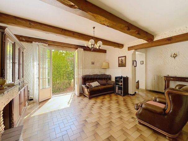 A vendre maison 5 PIECES 108 m² proche commoditEs La Ciotat