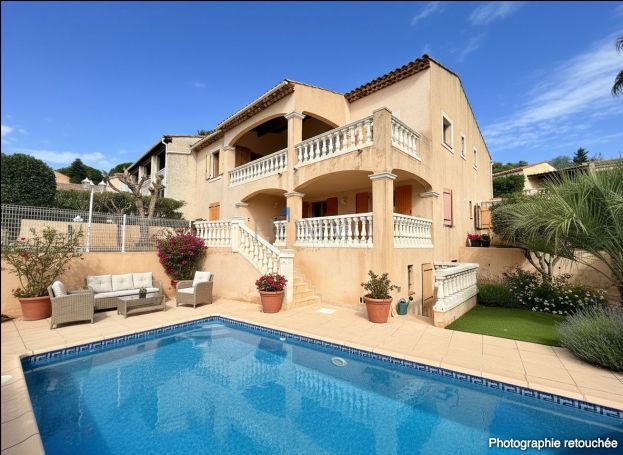 A louer MAISON 5 PIECES 180 M2 VUE MER LES ISSAMBRES