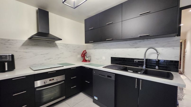 A louer APPARTEMENT DUPLEX T3 77 M2 AURIOL