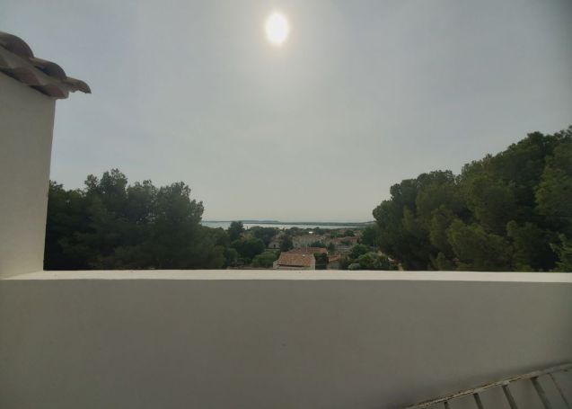 A louer APPARTEMENT T3 49 M2 TERRASSE BORD DE MER ROGNAC
