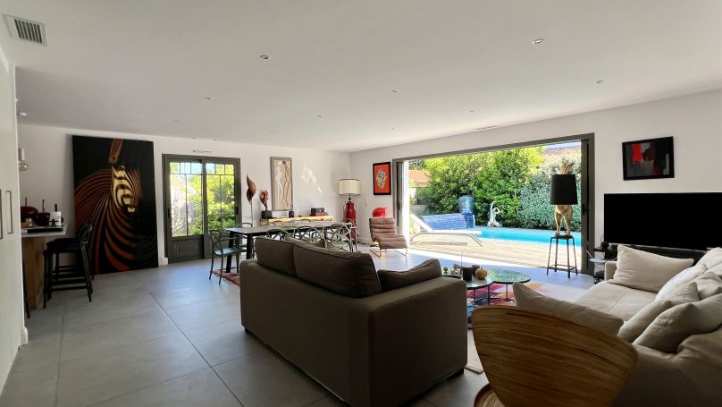 A vendre VILLA T5 PISCINE