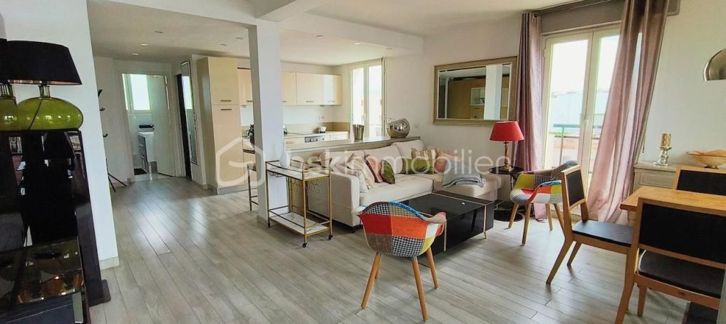 A louer APPARTEMENT T2 48 M2 TERRASSE VUE MER CANNES