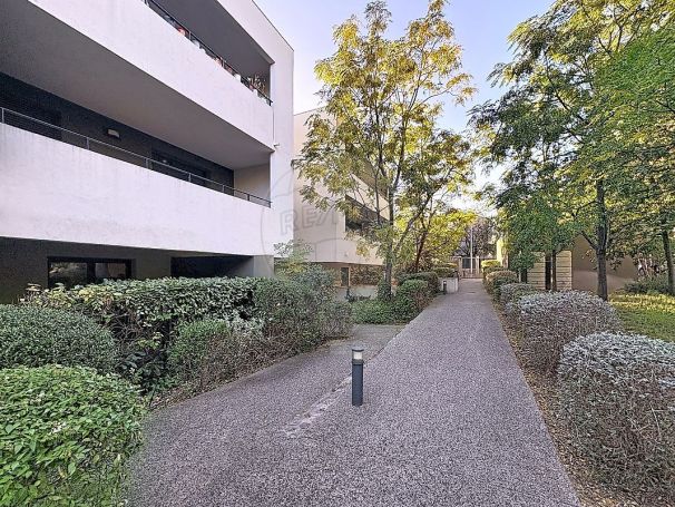 A louer STUDIO 25 M2 TERRASSE MONTPELLIER