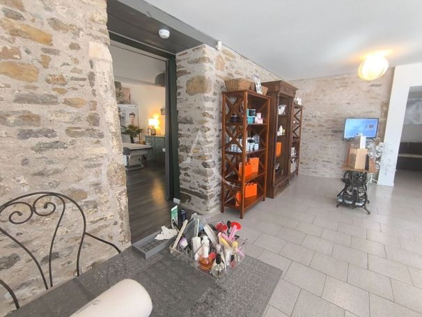 A vendre MAISON 2 PIECES 91 M2 BORD DE MER TALMONT SAINT HILAIRE