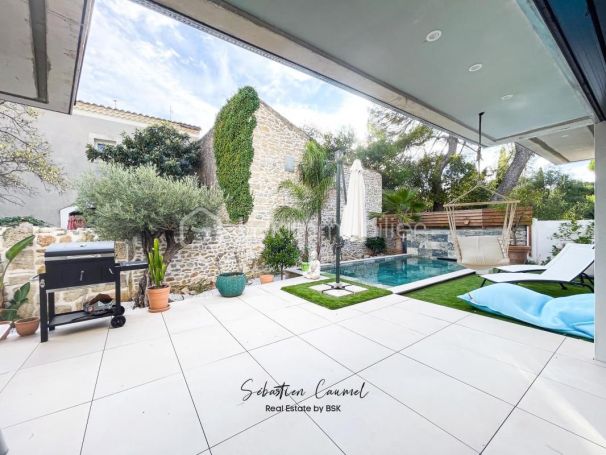 A louer MAISON CONTEMPORAINE BORD DE MER COURNONTERRAL