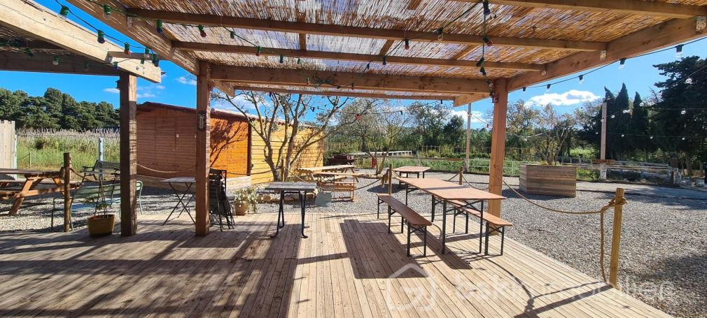 A louer MAISON DE MAîTRE BORD DE MER SIGEAN