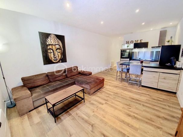 A louer APPARTEMENT NEUF T2 45 M2 BORD DE MER SETE