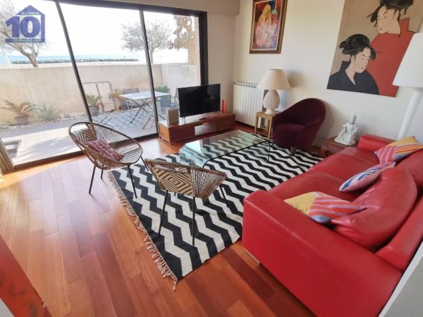 A louer APPARTEMENT T3 90 M2 TERRASSE PIEDS DANS L'EAU VALRAS PLAGE