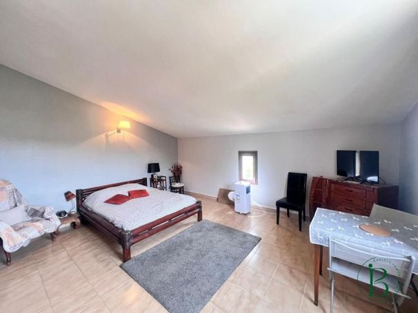 A louer MAISON 4 PIECES 145 M2 VARAGES