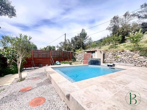 A louer MAISON 4 PIECES 145 M2 VARAGES