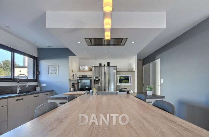 A louer MAISON CONTEMPORAINE BORD DE MER PORNICHET