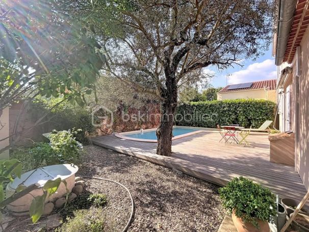 A louer MAISON 4 PIECES 124 M2 CAISSARGUES