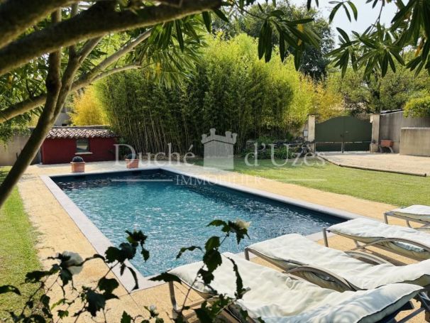 A louer MAISON DE MAîTRE UZES