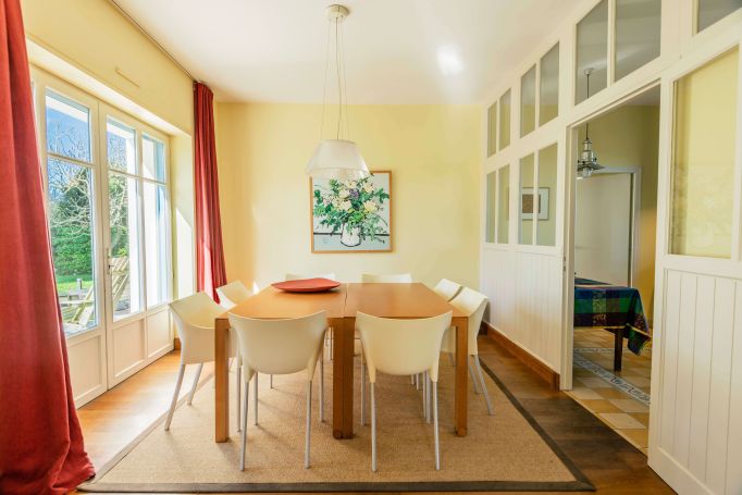 vente Maison familiale proche de la plage à Saint-Malo avec vues vers la mer