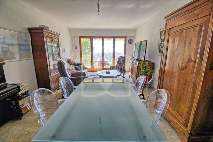 A louer APPARTEMENT T4 97 M2 TERRASSE VENCE