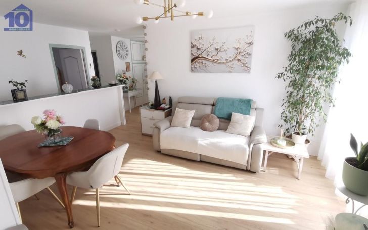 A louer APPARTEMENT T3 81 M2 TERRASSE BORD DE MER VALRAS PLAGE