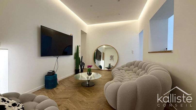 A louer APPARTEMENT T3 64 M2 BORD DE MER AJACCIO