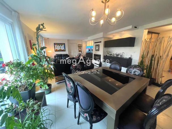 A louer MAISON D'ARCHITECTE BORD DE MER LES SABLES D OLONNE