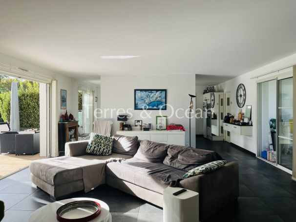 A louer MAISON CONTEMPORAINE ANGRESSE