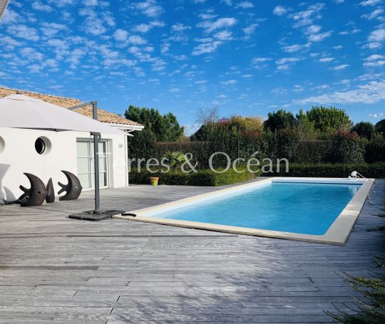 A louer MAISON CONTEMPORAINE ANGRESSE