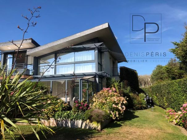 A louer MAISON CONTEMPORAINE BORD DE MER BATZ SUR MER