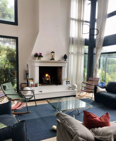 A louer MAISON CONTEMPORAINE BORD DE MER BATZ SUR MER