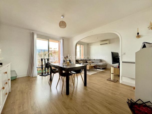 A louer APPARTEMENT T3 67 M2 NIMES