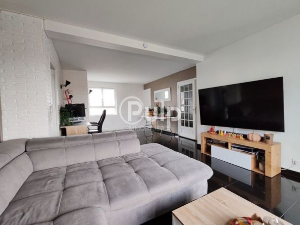 A louer APPARTEMENT T3 77 M2 OUTREAU