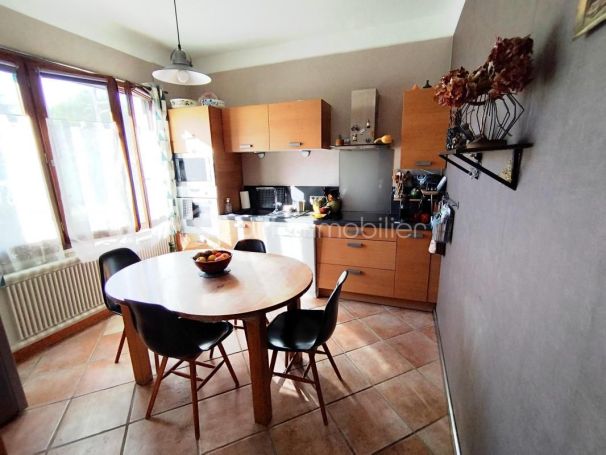 A louer MAISON DE MAîTRE LE POUGET