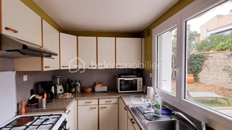 A louer MAISON DE MAîTRE BORD DE MER LES SABLES D OLONNE