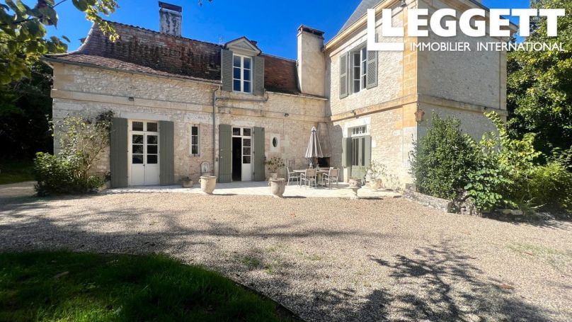 A louer LONGèRE 15 PIECES 428 M2 SAINT ANDRE ET APPELLES