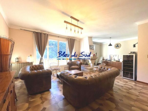 A louer APPARTEMENT T4 155 M2 TERRASSE OLETTE