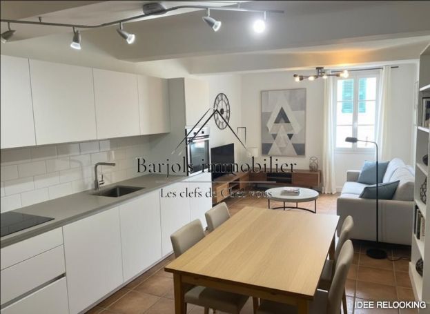 A louer APPARTEMENT T3 62 M2 VARAGES