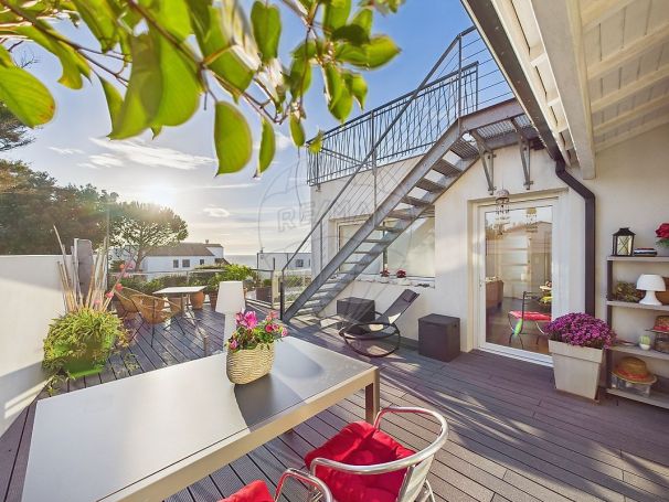 A louer MAISON 6 PIECES 210 M2 VUE MER VAUX SUR MER