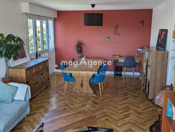 A louer APPARTEMENT T3 72 M2 LA ROCHE SUR YON