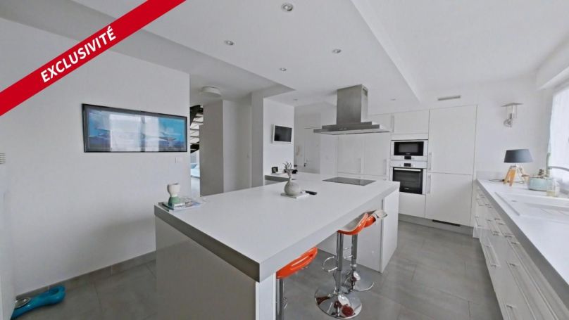 A louer APPARTEMENT DUPLEX T4 105 M2 NANTES