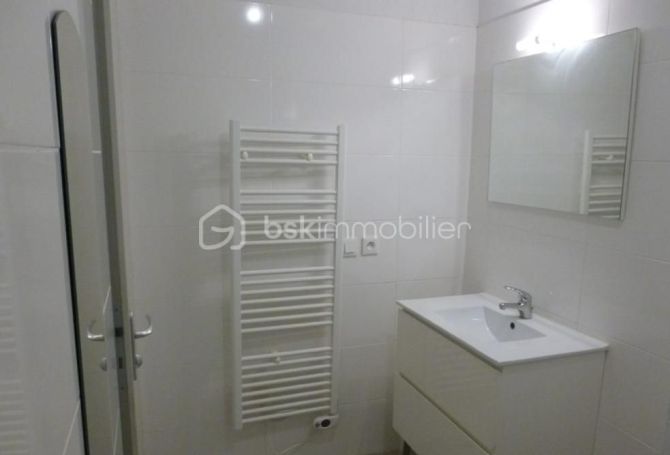 A louer APPARTEMENT T2 39 M2 TERRASSE BORD DE MER SAINT CYPRIEN