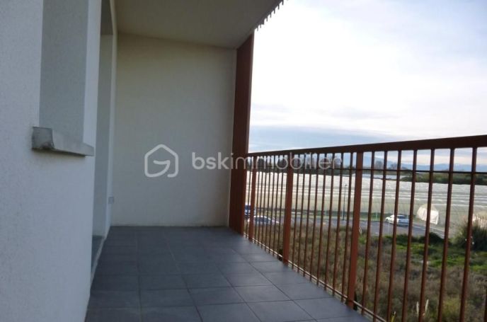 A louer APPARTEMENT T2 39 M2 TERRASSE BORD DE MER SAINT CYPRIEN