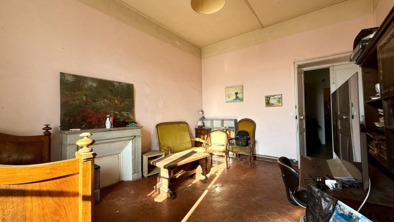 A louer APPARTEMENT T5 123 M2 BORD DE MER AJACCIO