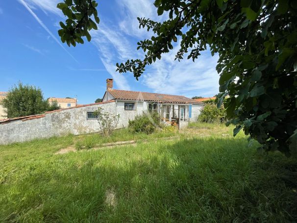 A vendre MAISON 4 PIECES 69 M2 LE BERNARD